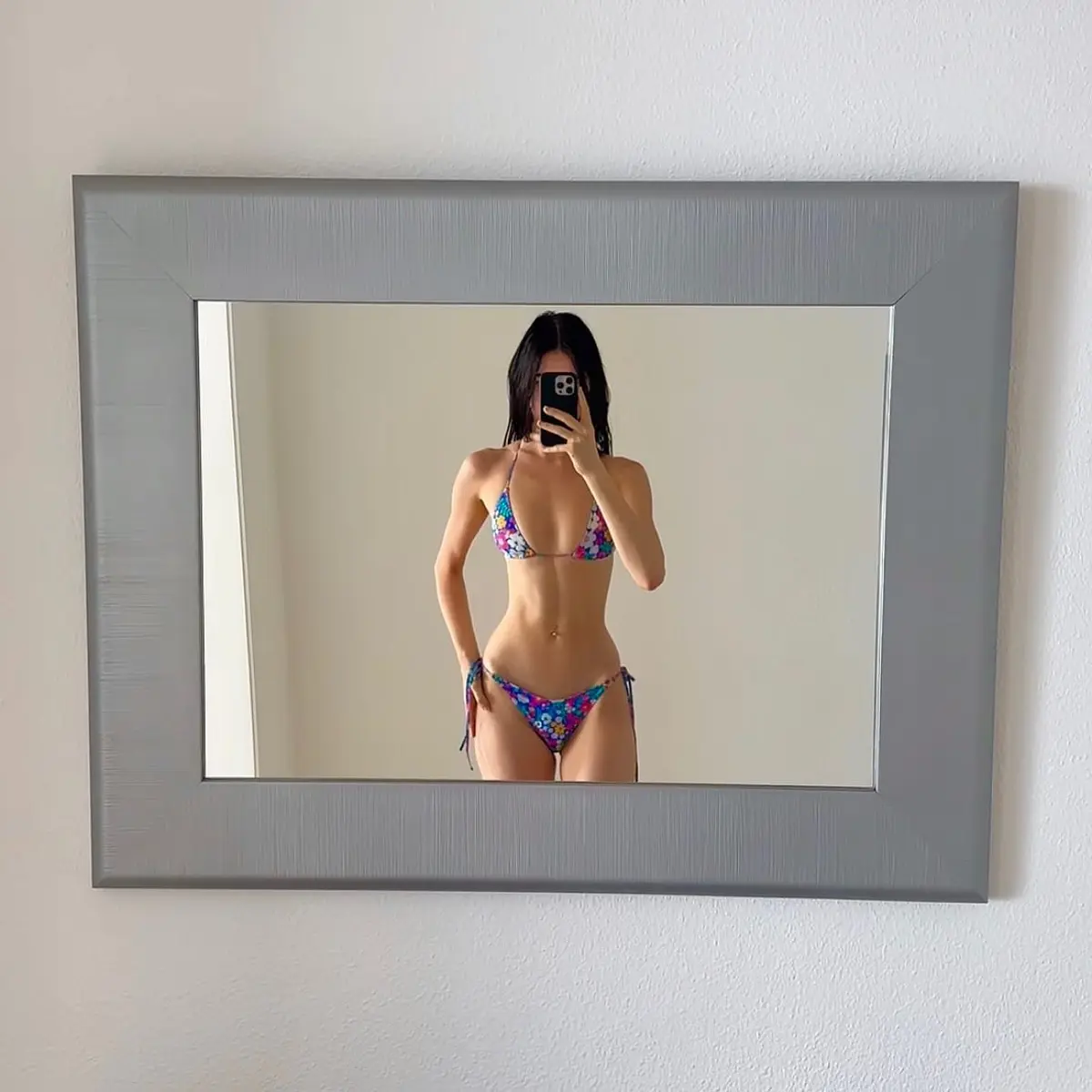 Alice escort in Dubai