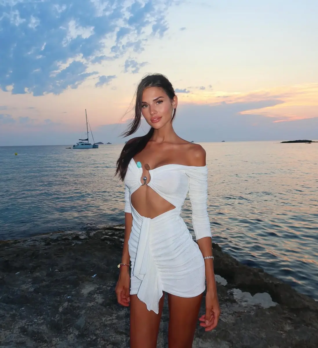 Angelina escort in Dubai