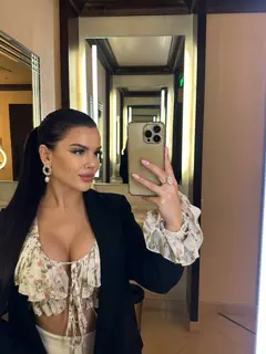 Annabelle escort in Dubai