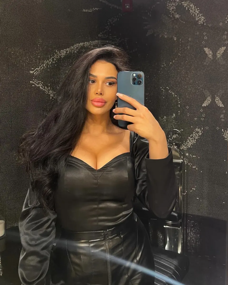 Asya escort in Dubai