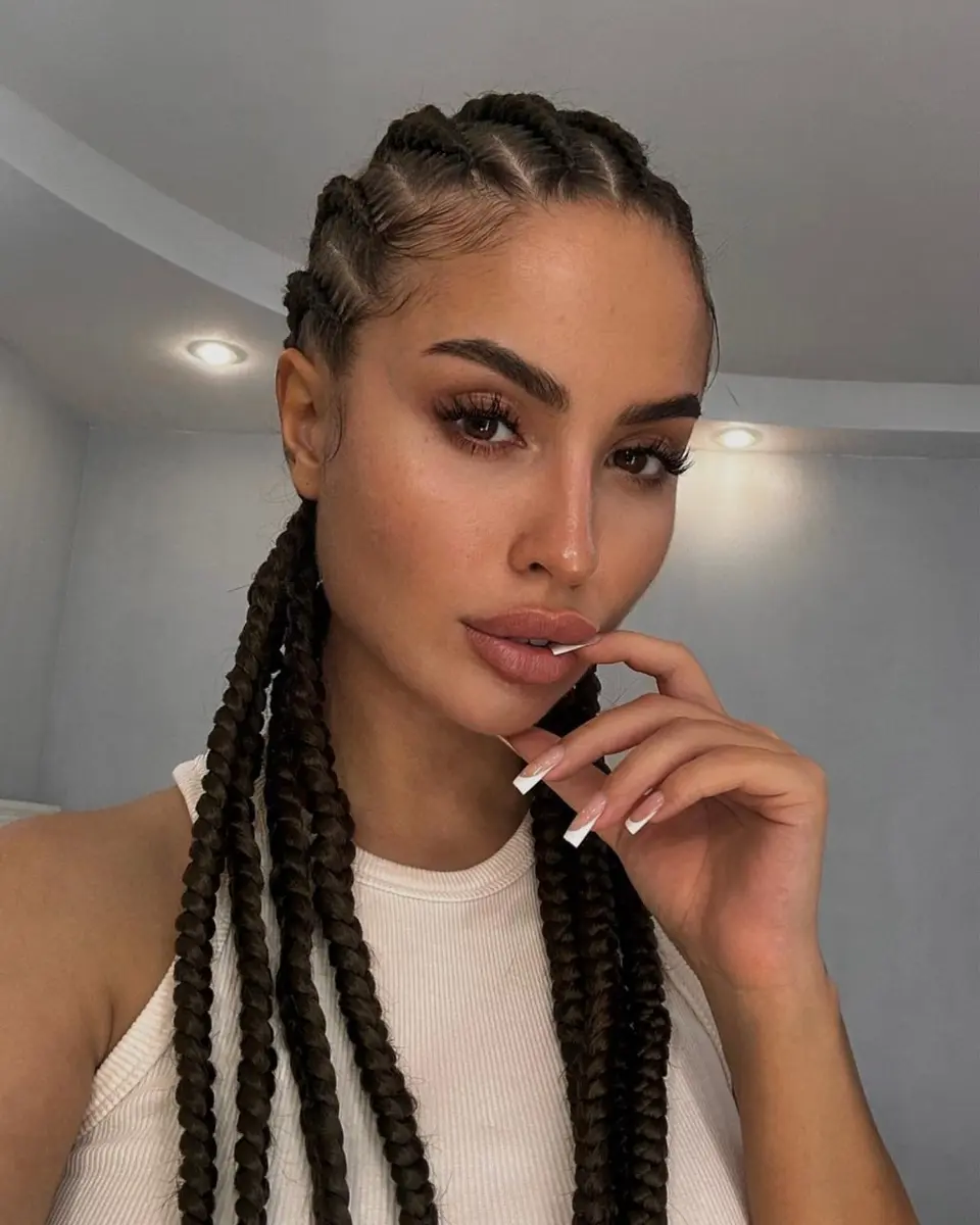 Aurelia escort in Dubai