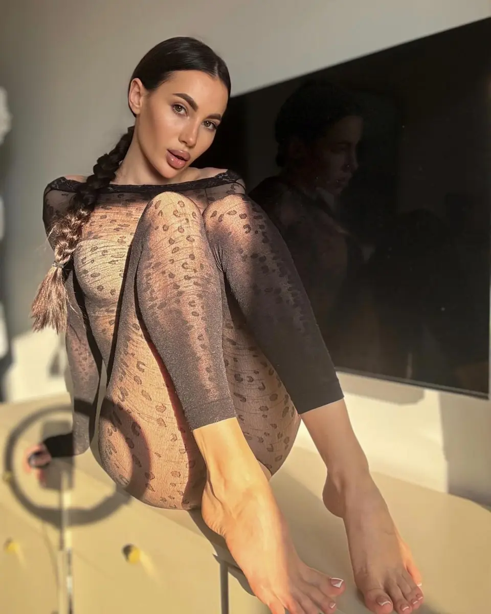 Beatrice escort in Dubai