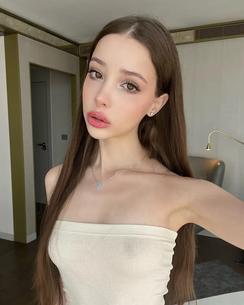 Cassandra escort in Dubai