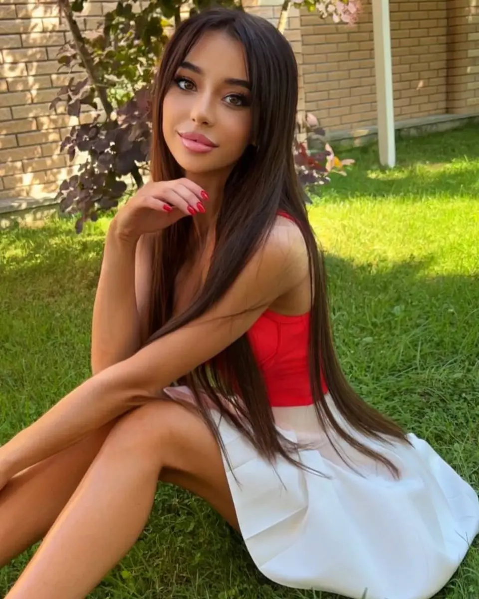 Clara escort in Dubai