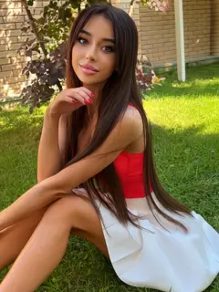 Clara escort in Dubai