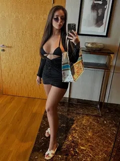 Cornelia escort in Dubai