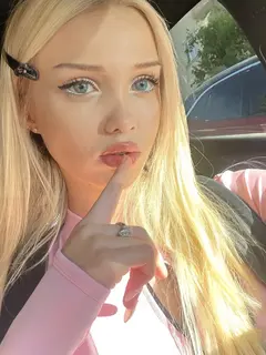 Darina escort in Dubai