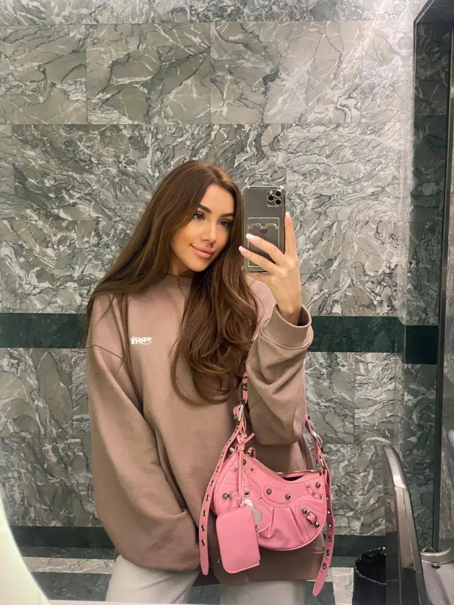 Elianora escort in Dubai