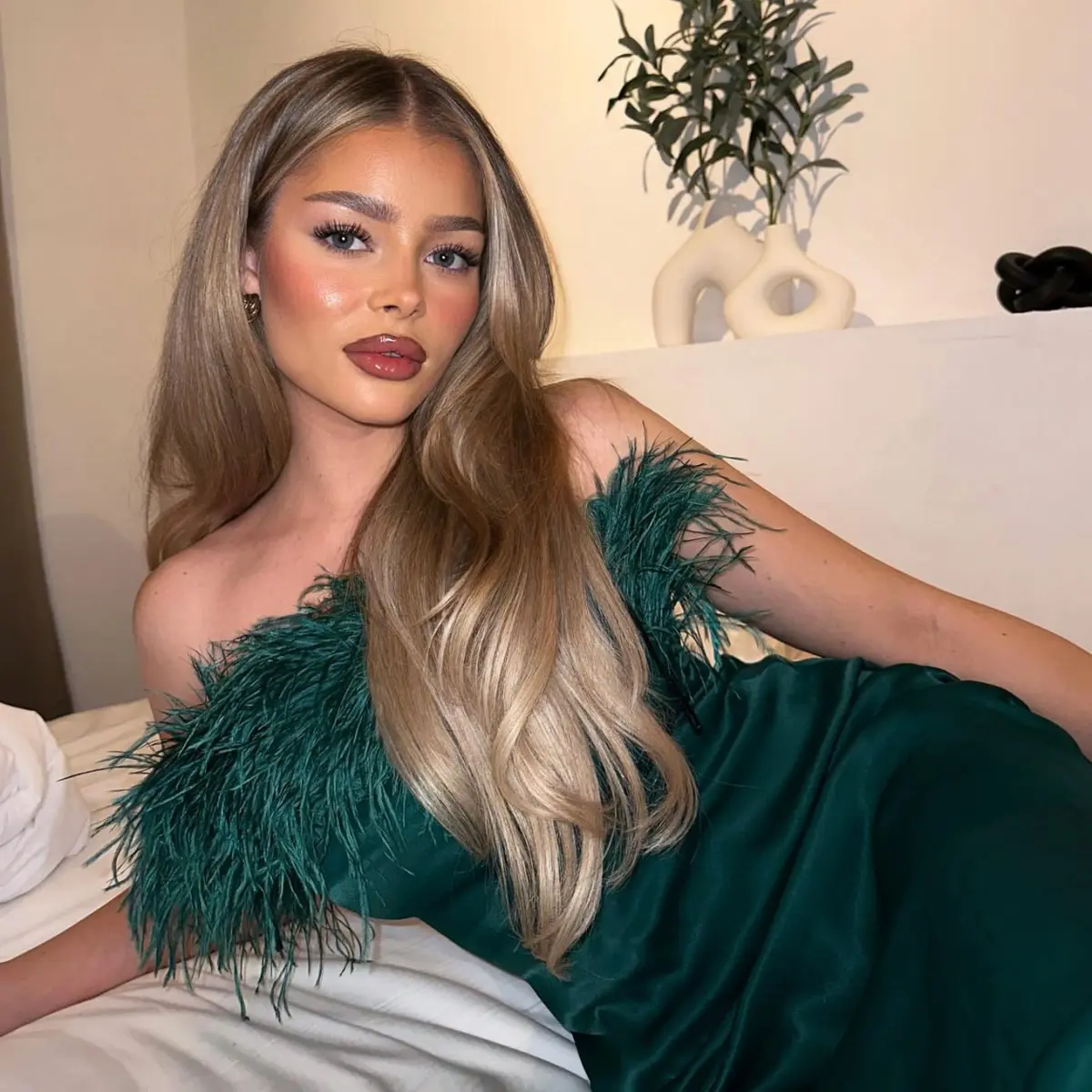 Emma escort in Dubai