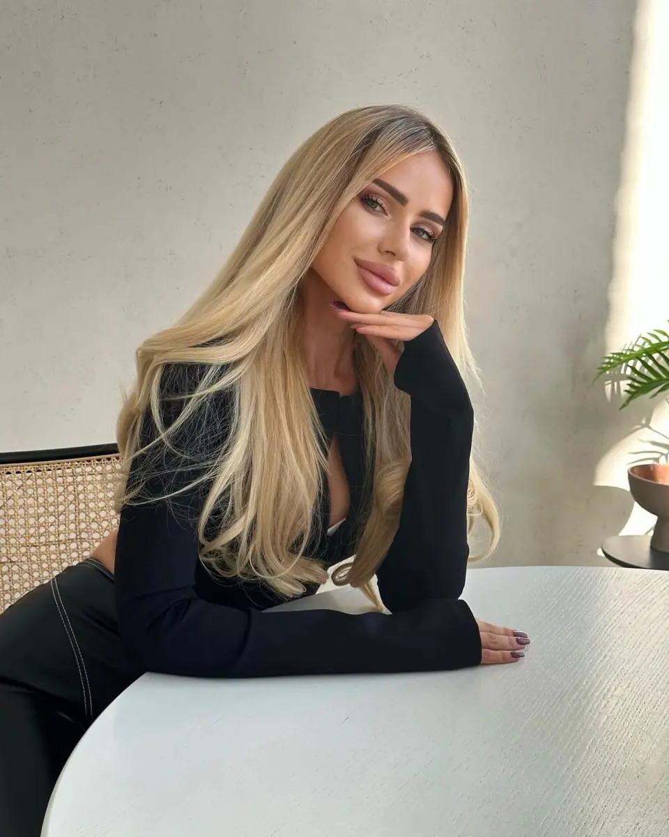 Helen escort in Dubai