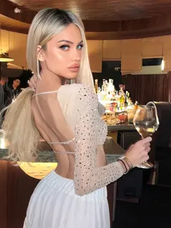 Ilona escort in Dubai