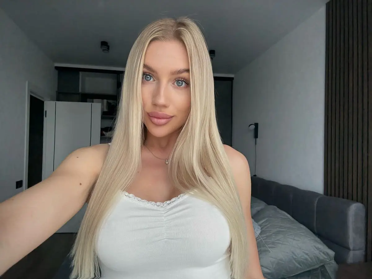 Irina escort in Dubai