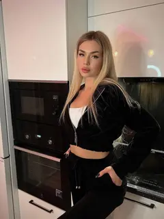 Josephine escort in Dubai