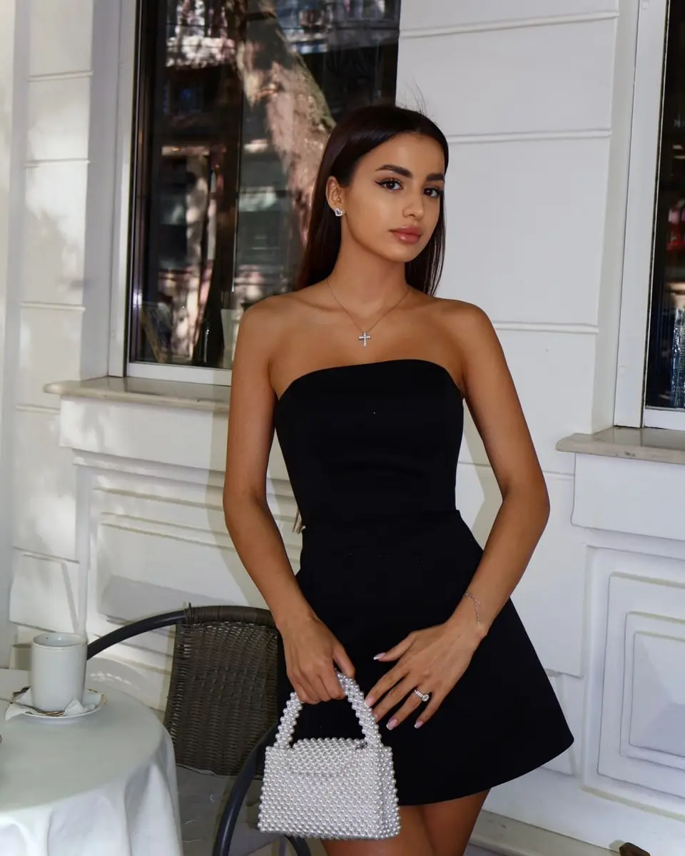 Karina escort in Dubai