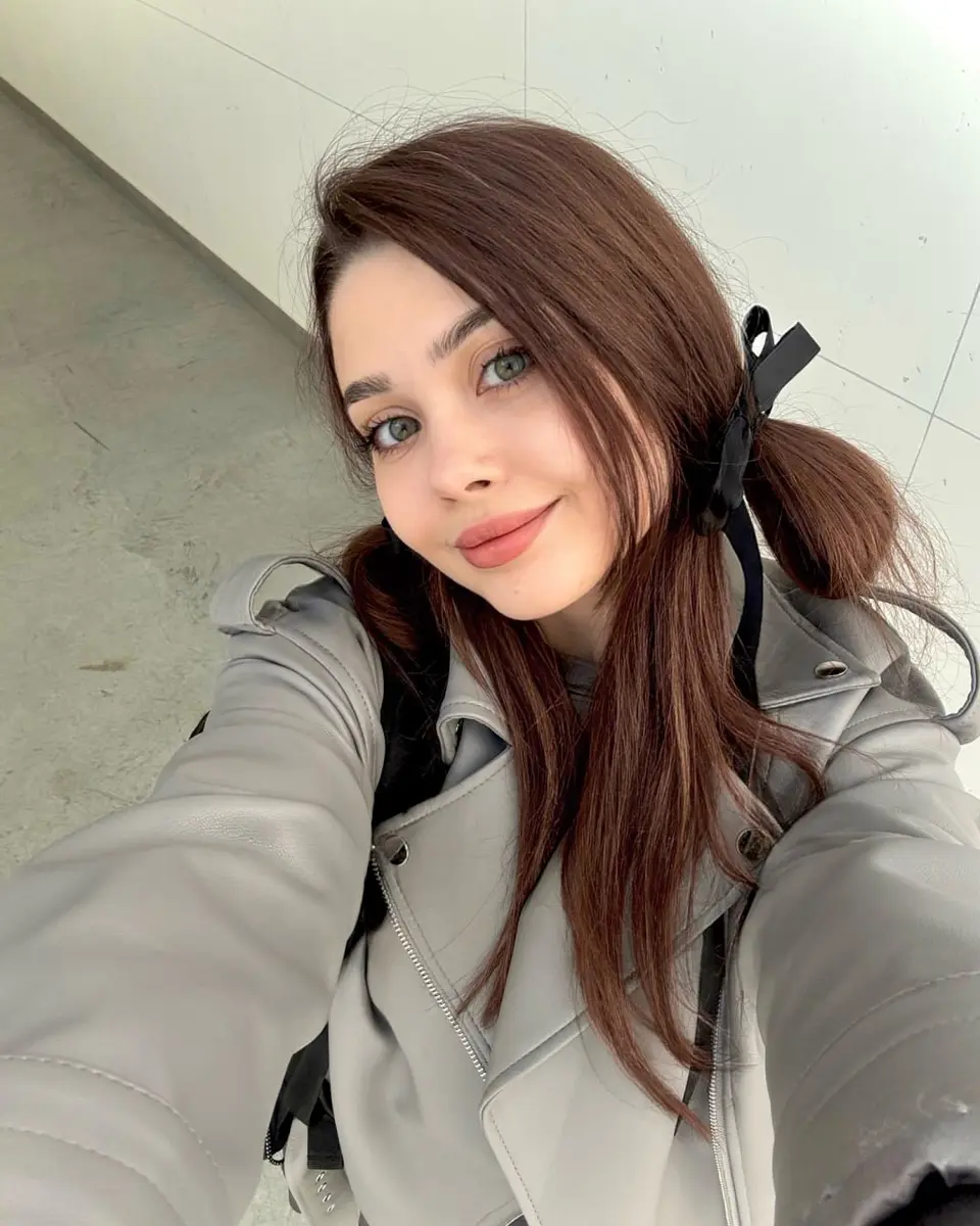 Laura escort in Dubai