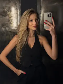 Leah escort in Dubai