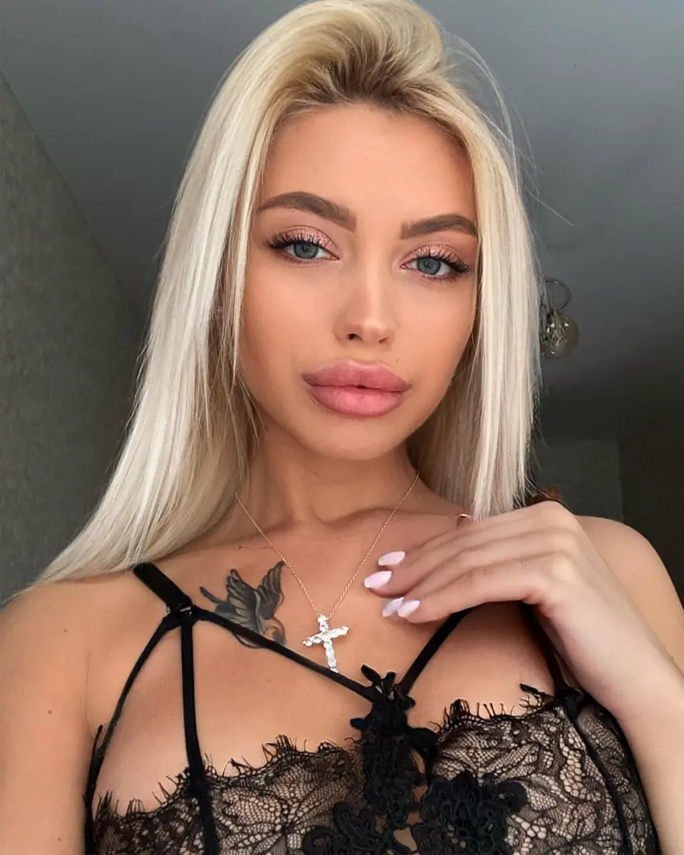 Maria escort in Dubai