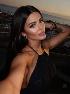 Valeria escort in Dubai