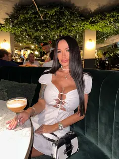 Veronica escort in Dubai